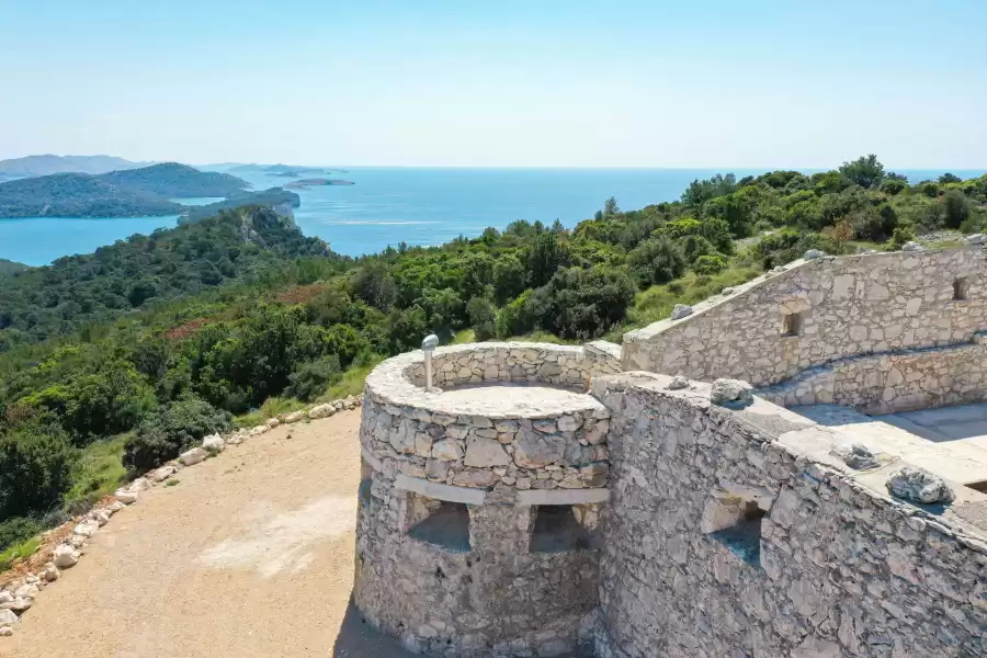 Fort Grpašćak - Dugi otok