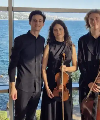 Youth in the Palaces: Trio Aurea